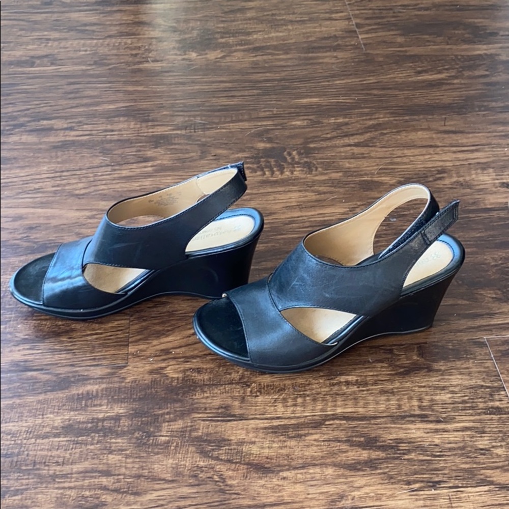 Naturalizer Black Wedges